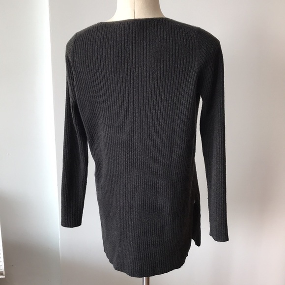 ETT:TWA by Anthropologie long sleeve grey ribbed tunic - Picture 7 of 9